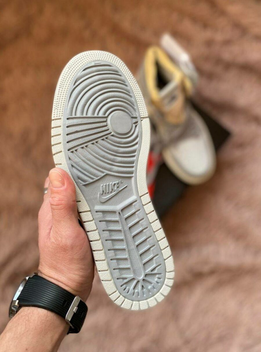 Nike Air Jordan 1 High Zoom Air 4