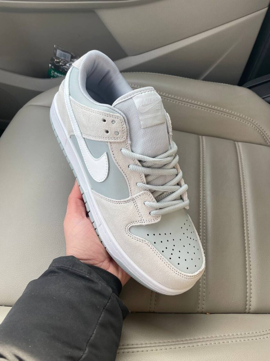 https://neonshoes.com.ua/product/krossovky-nike-dunk-low-sb-summit-white/