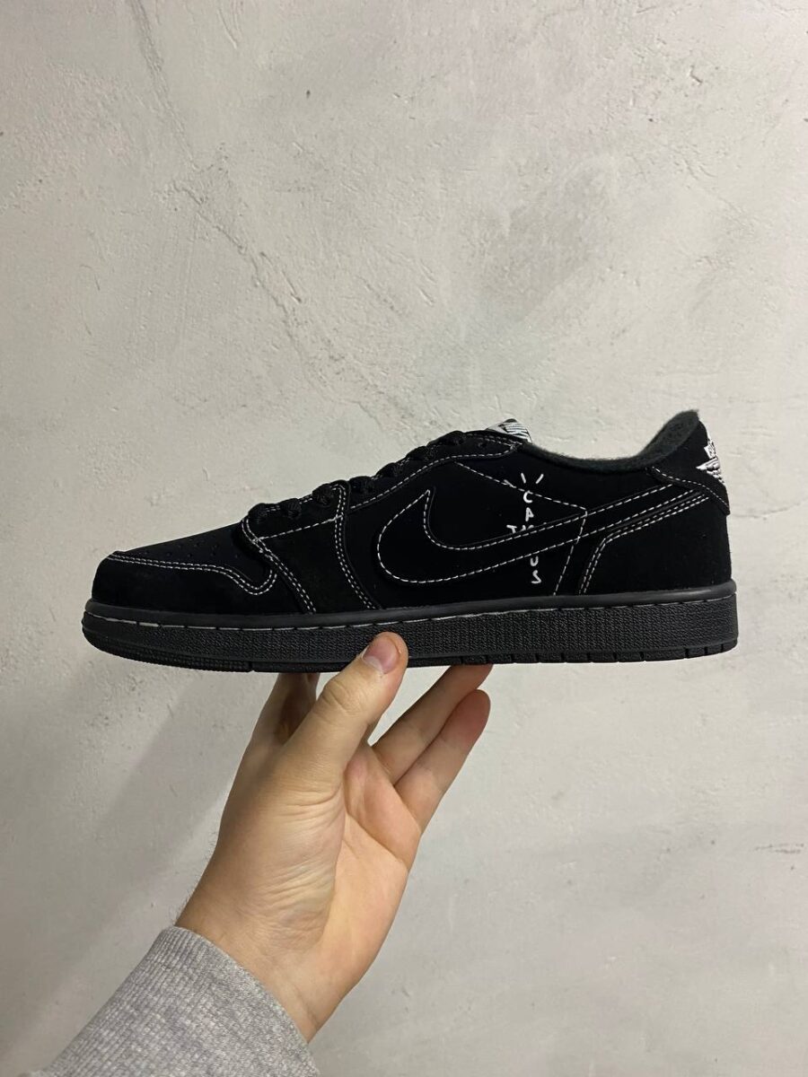 Jordan 1 Low OG x Travis Scott Phantom 1