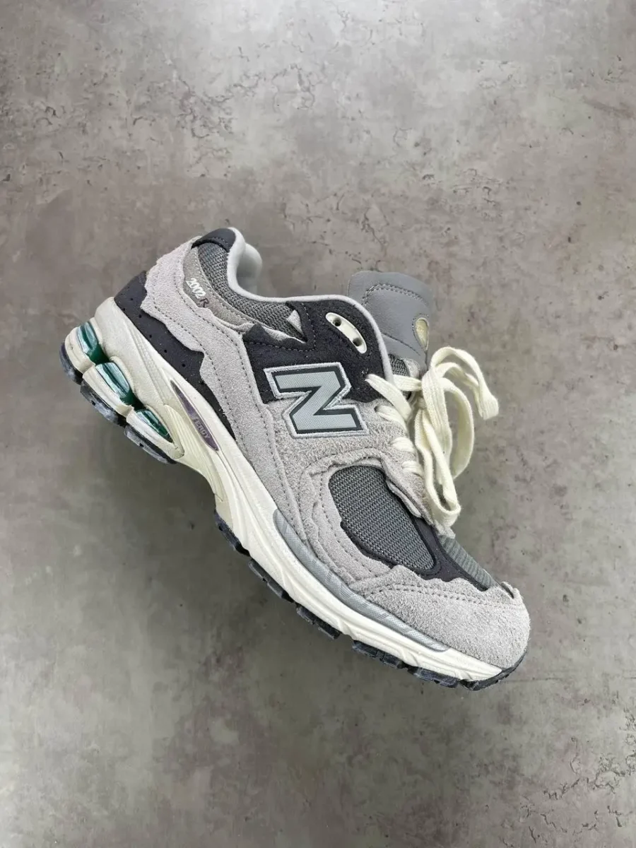 New Balance 2002R Protection Pack Rain Cloud