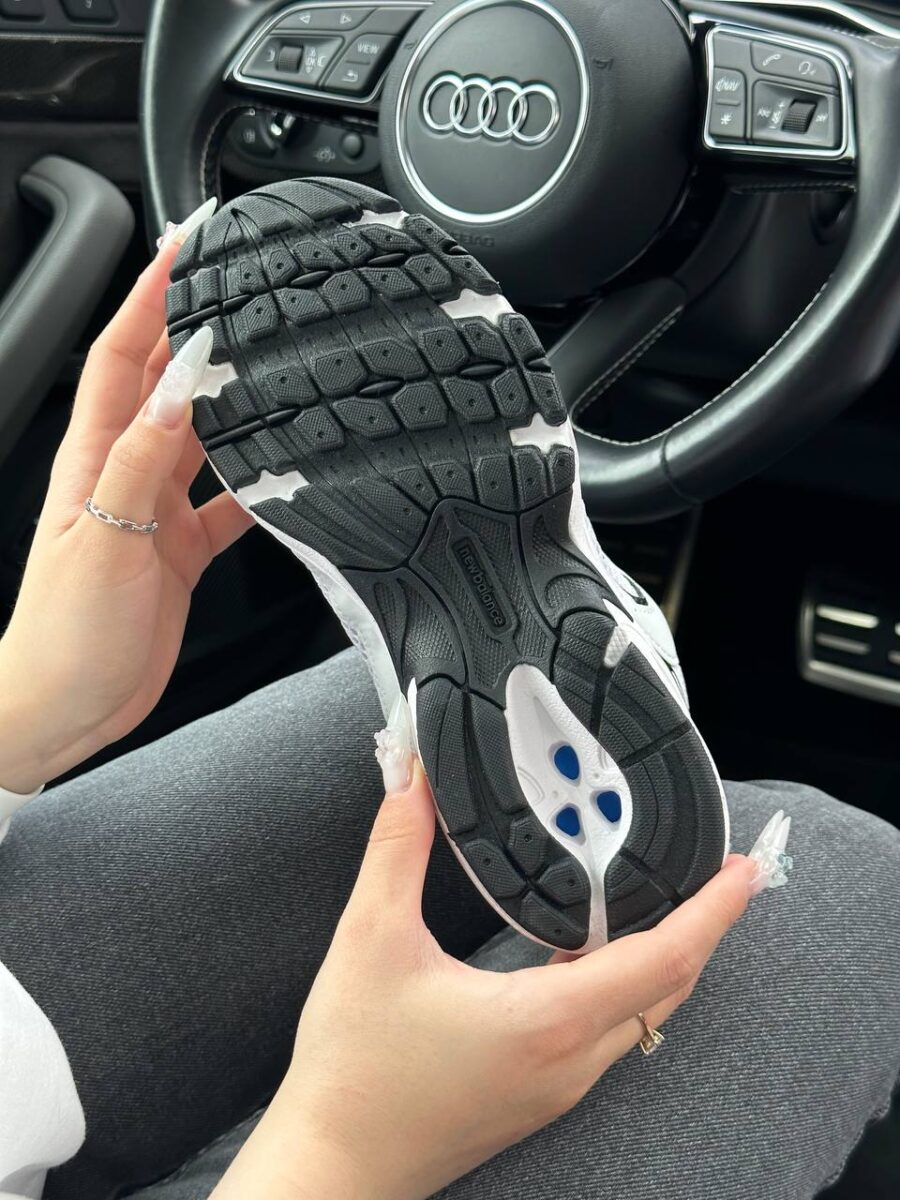 New Balance 530 White Black 3