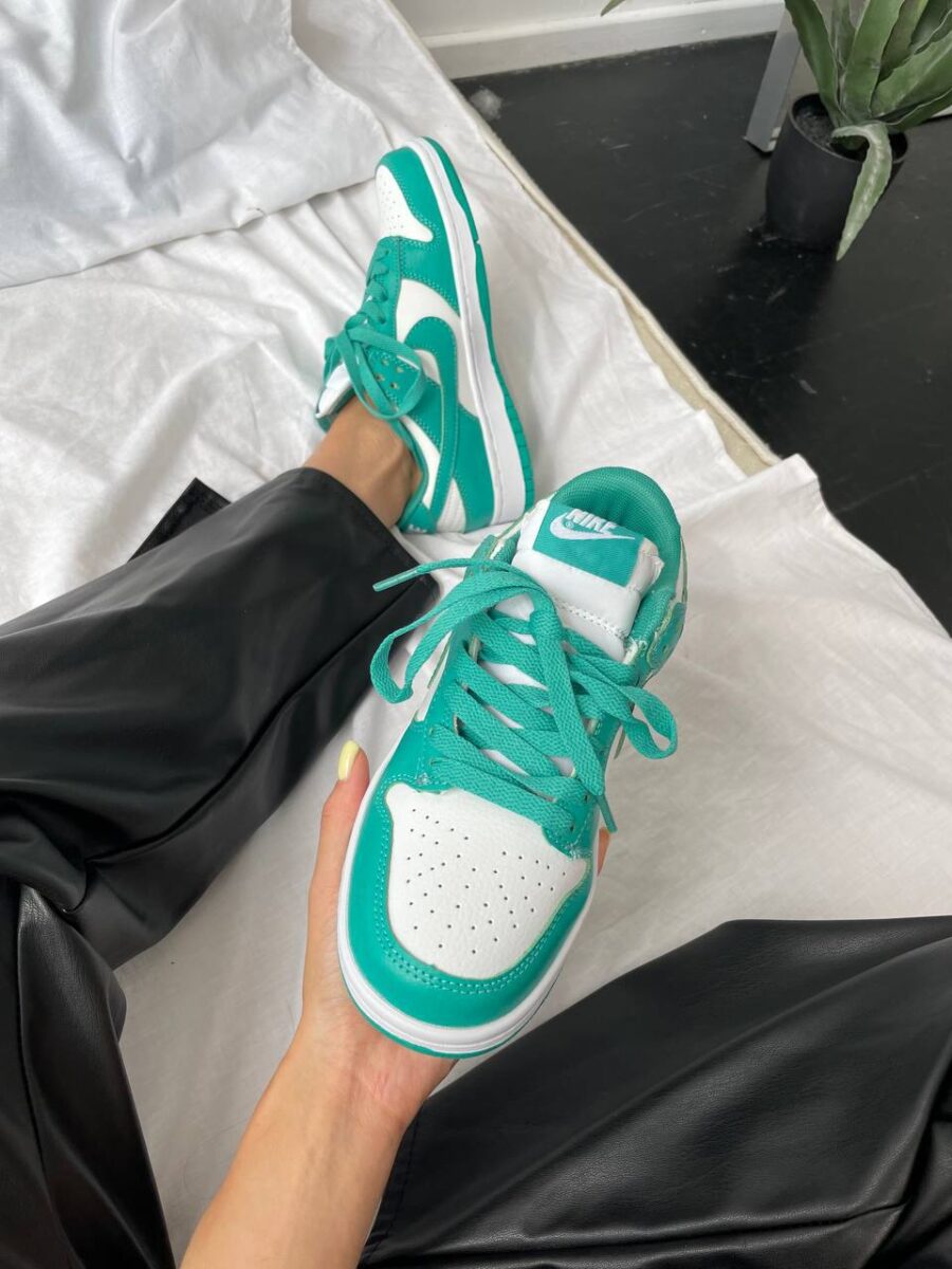 Nike Dunk Low Green Glow 6