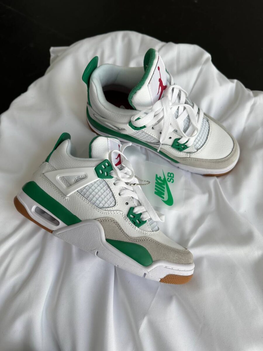 NIKE AIR JORDAN 4 RETRO x SB PINE GREEN 1