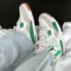 NIKE AIR JORDAN 4 RETRO x SB PINE GREEN 6