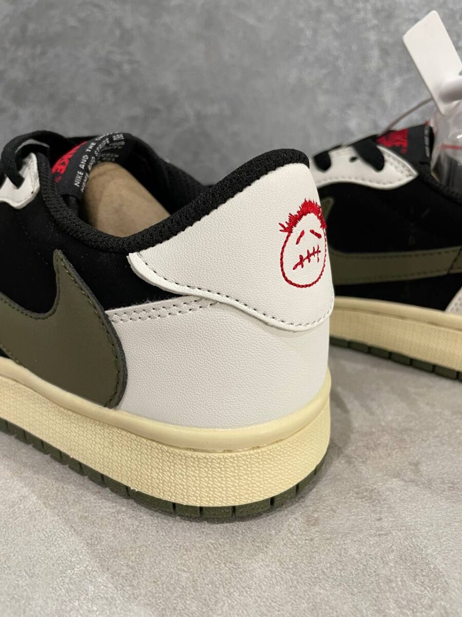 Travis Scott x Air Jordan 1 Low OG Olive 5