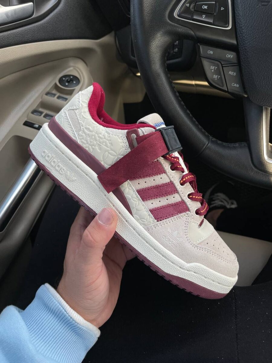 Adidas Forum Low Chalk Burgundy 1