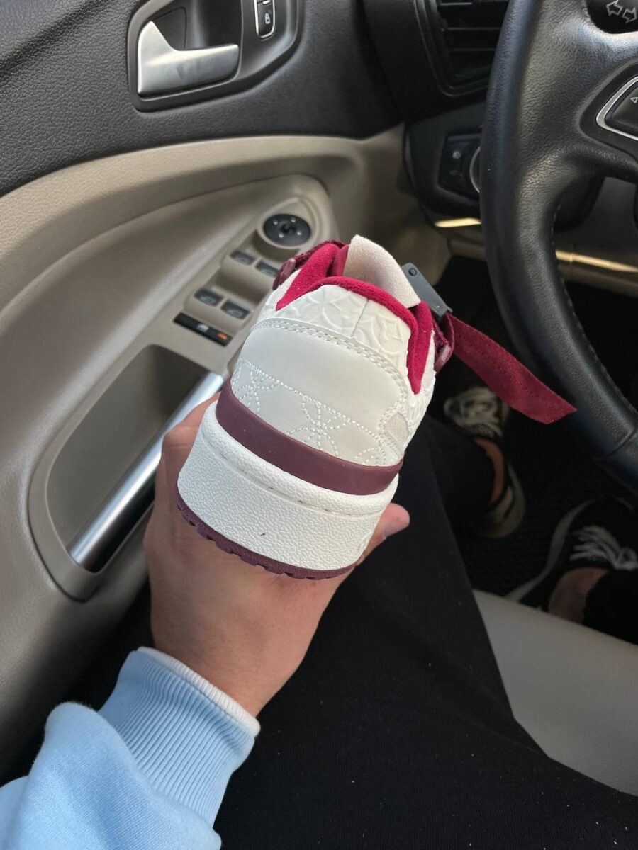 Adidas Forum Low Chalk Burgundy 4