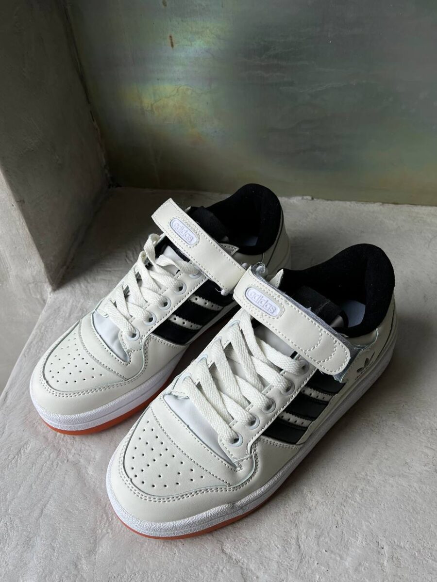 Adidas Forum Low “White/Black/Gum”