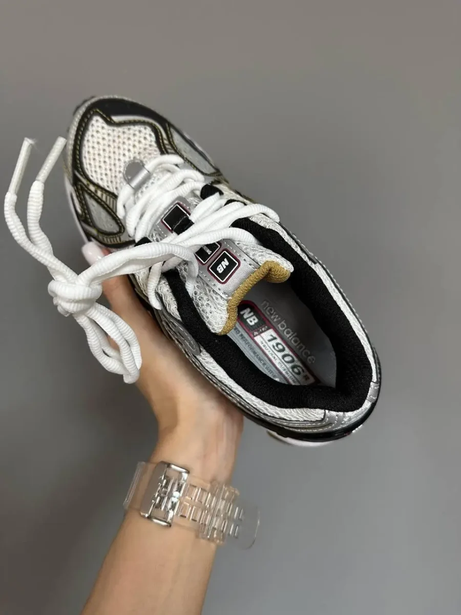 New Balance 1906R White Gold