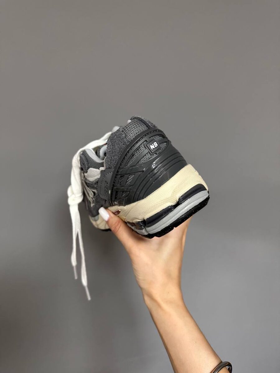 NEW BALANCE 1906R m1906da 4