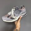 NEW BALANCE 2002R DUSTY LILAC 1
