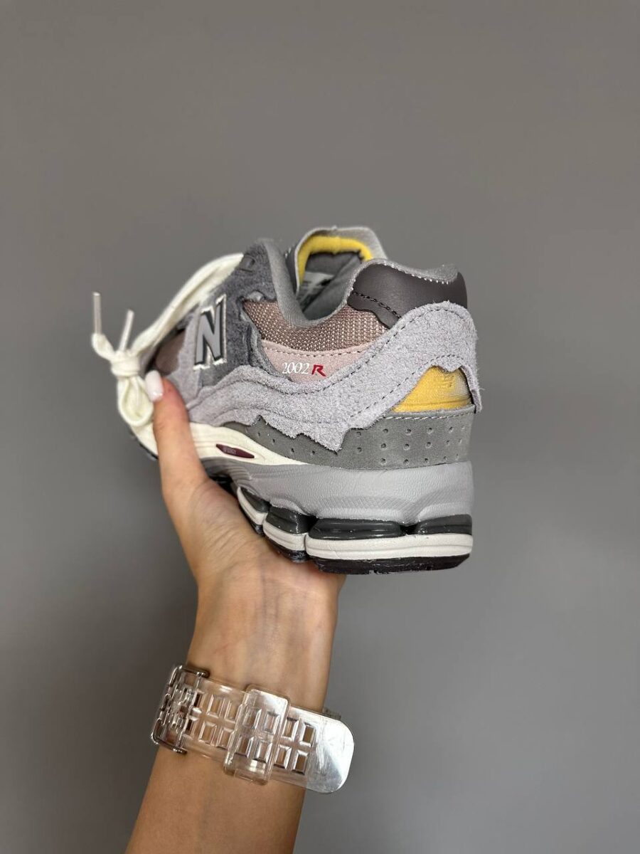 NEW BALANCE 2002R DUSTY LILAC 3