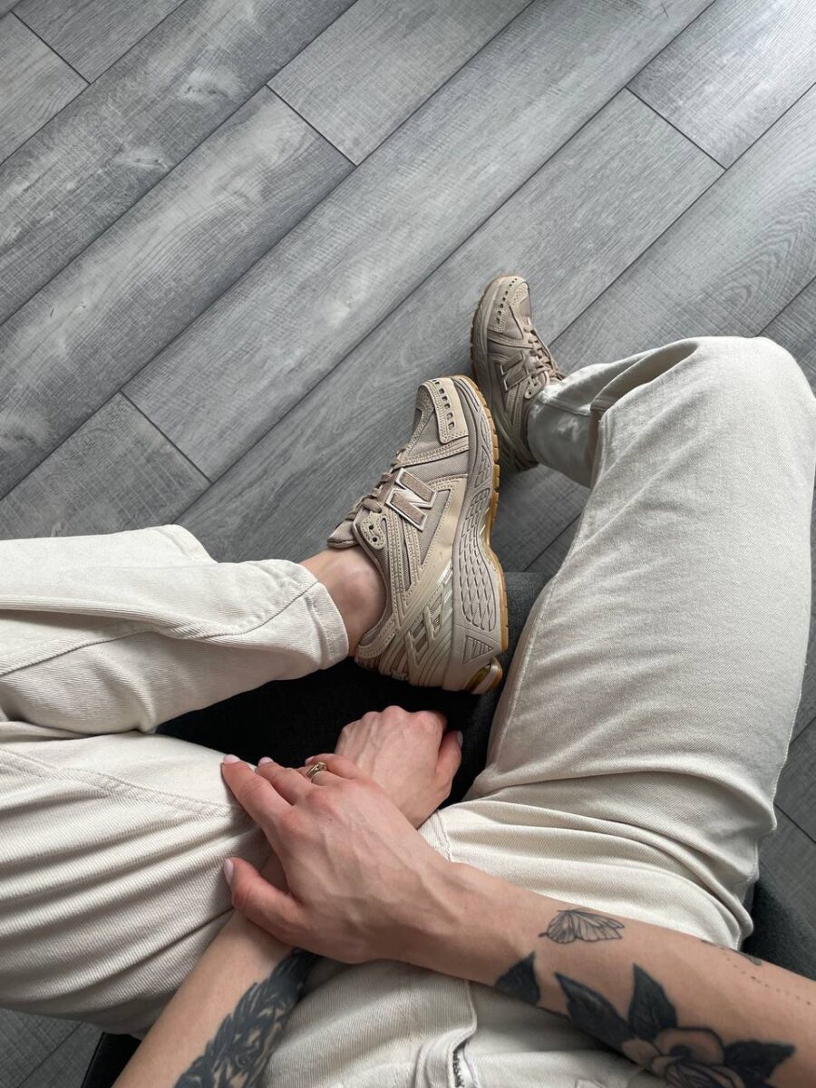 new balance 1906r cordura desert 4