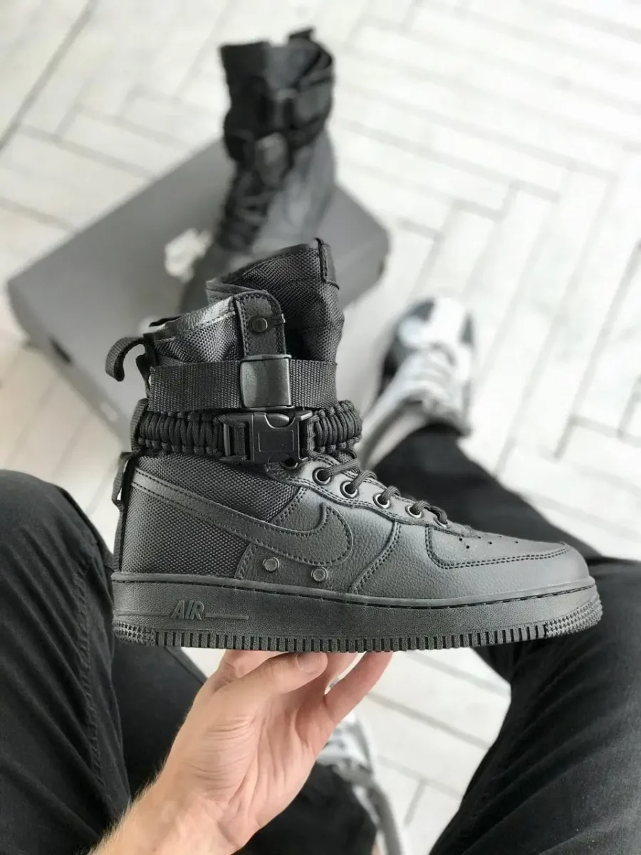 Кроссовки Nike Special Field Air Force 1 High “Triple Black”