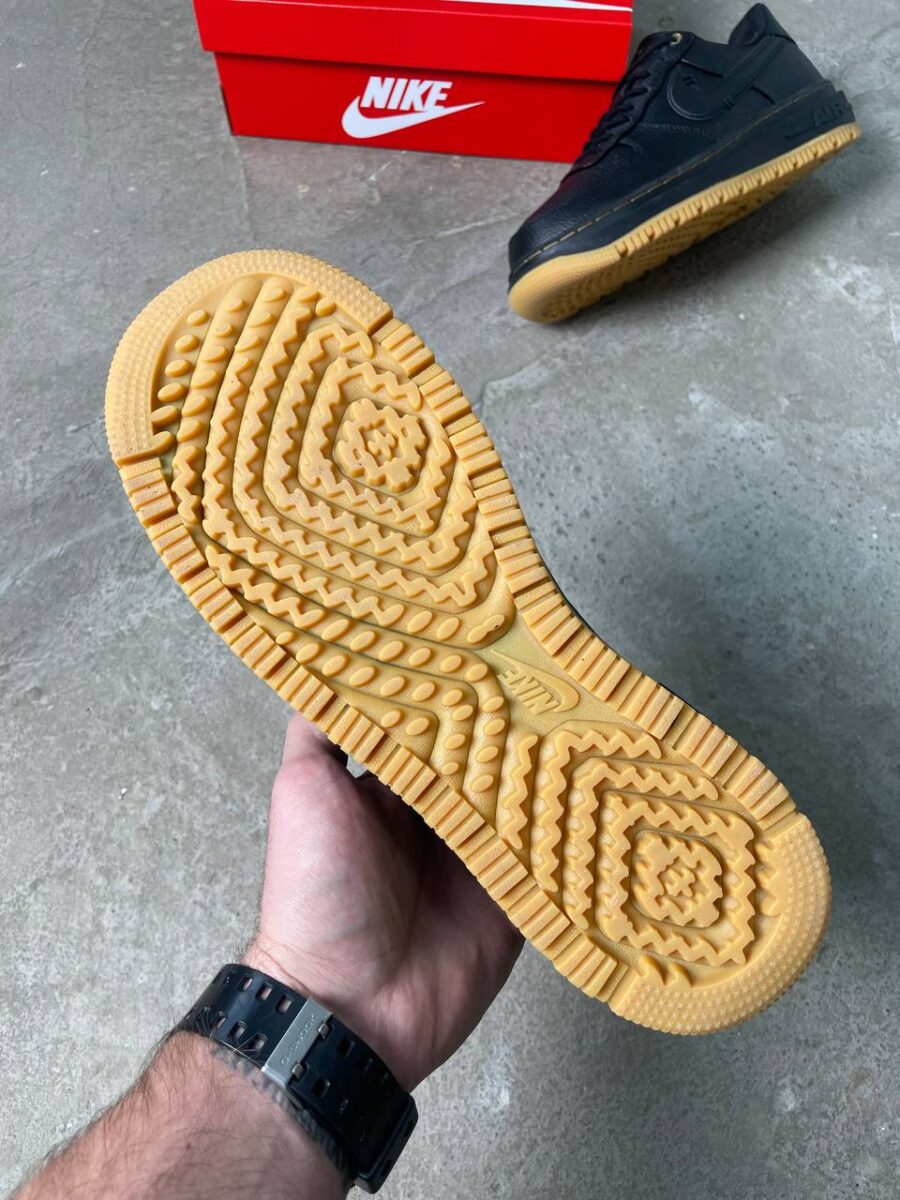 Nike Air Force 1 Low Luxe Black Gum