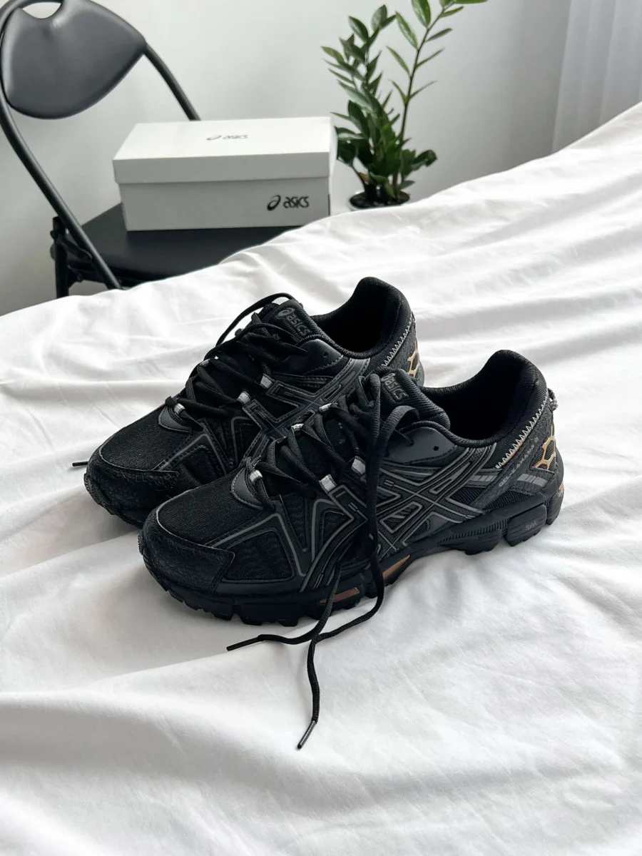 Кроссовки Asics Gel-Kahana 8 Black/Bronze Gold