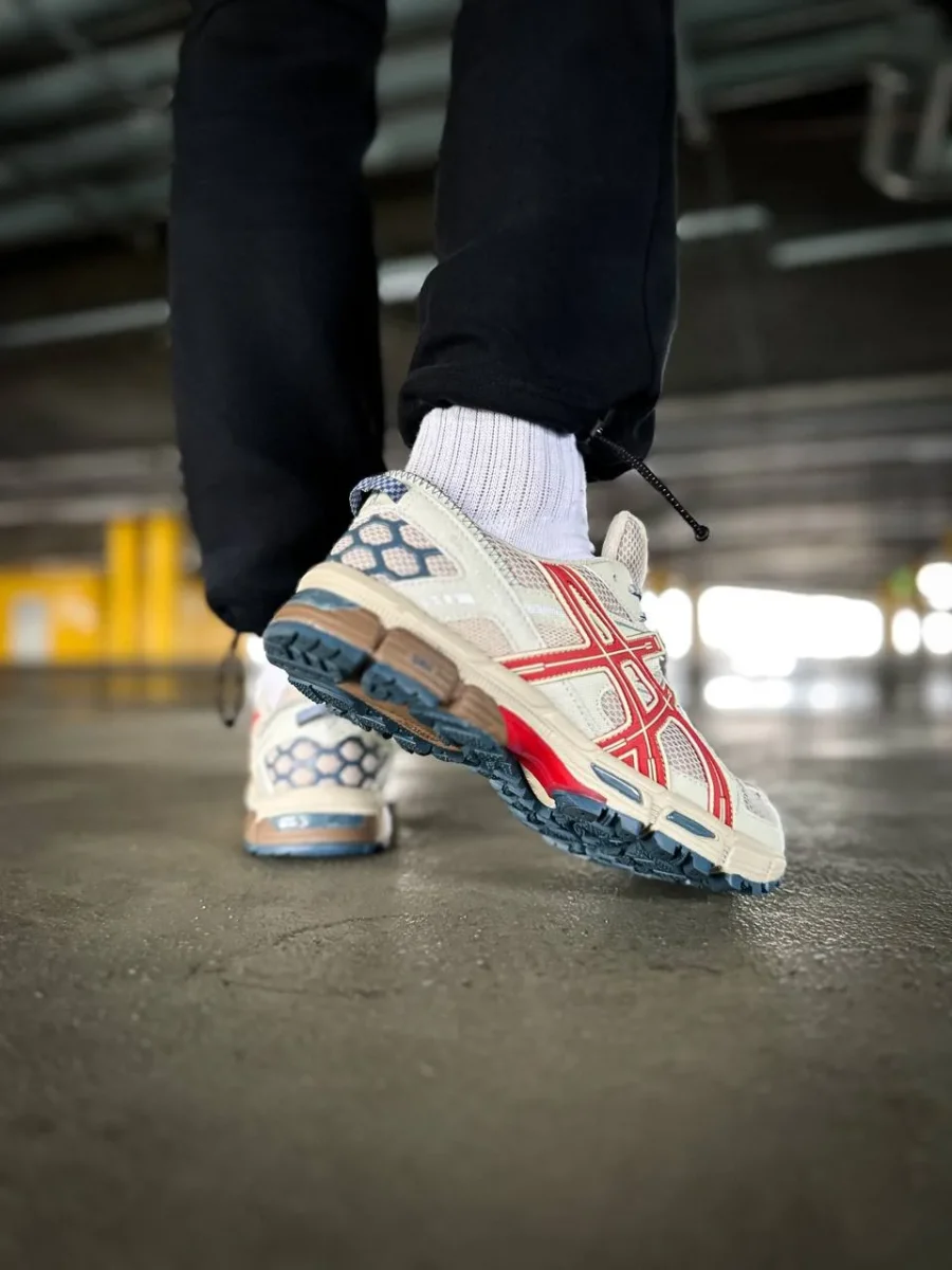 Кроссовки Asics Gel Kahana 8 Beige Red