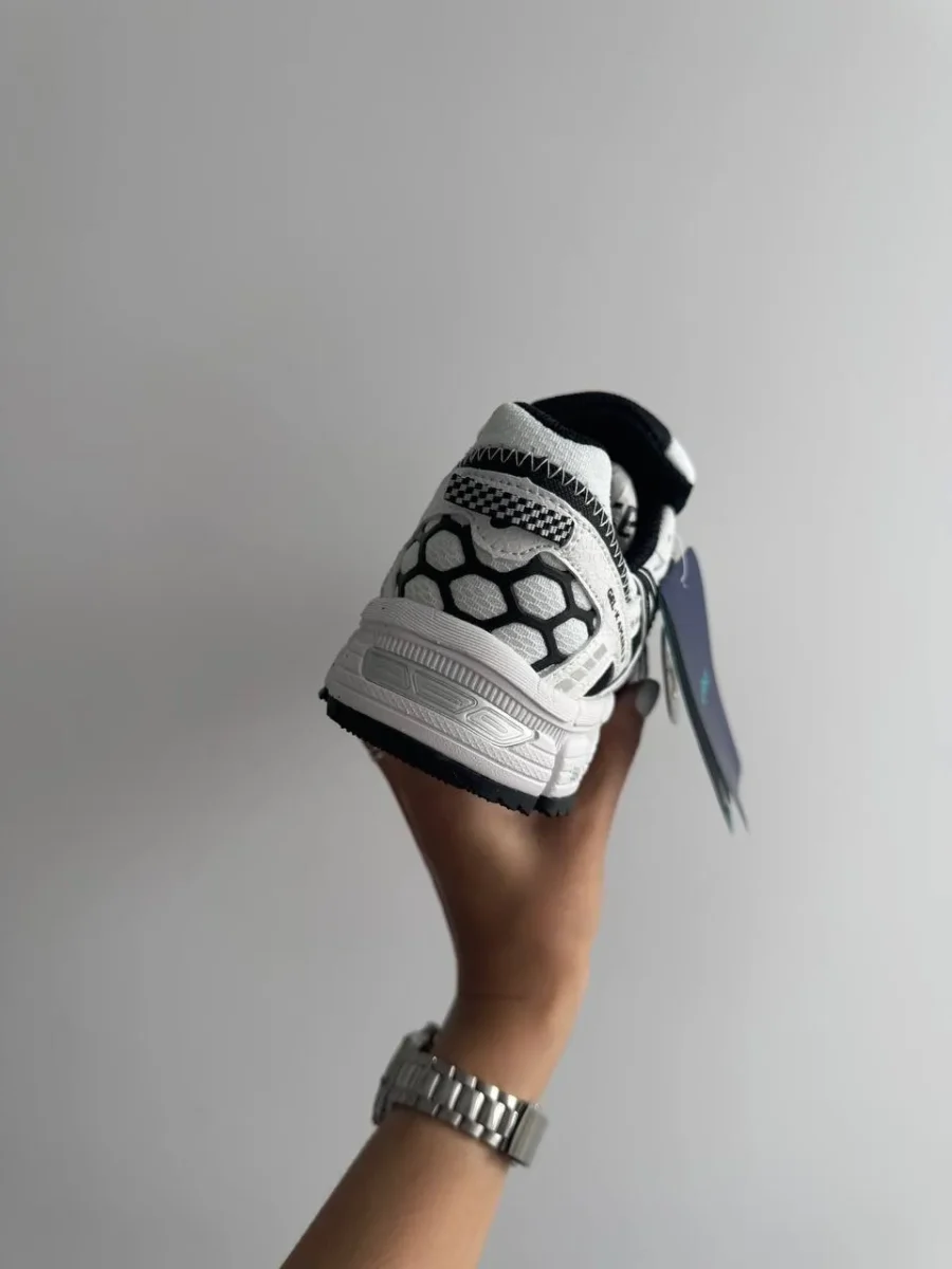 Кроссовки Asics Gel-Kahana 8 White Black