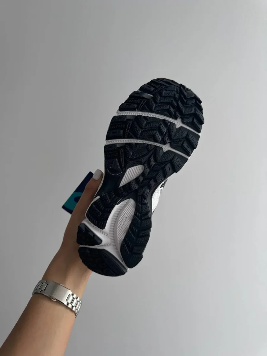 Кроссовки Asics Gel-Kahana 8 White Black