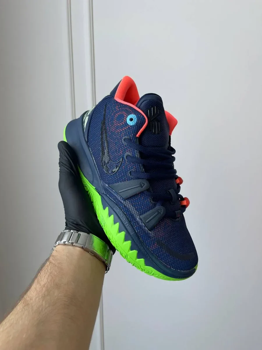 Кроссовки Nike Kyrie 7 Anime CQ9327-401