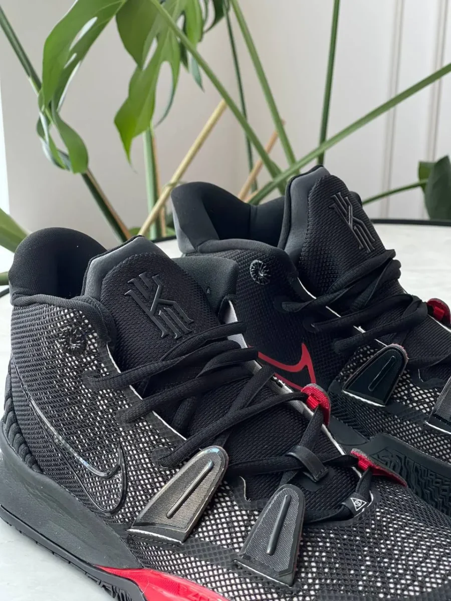 Nike kyrie 7 bred cq9327-001