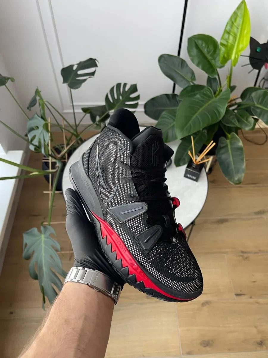 Nike kyrie 7 bred cq9327-001