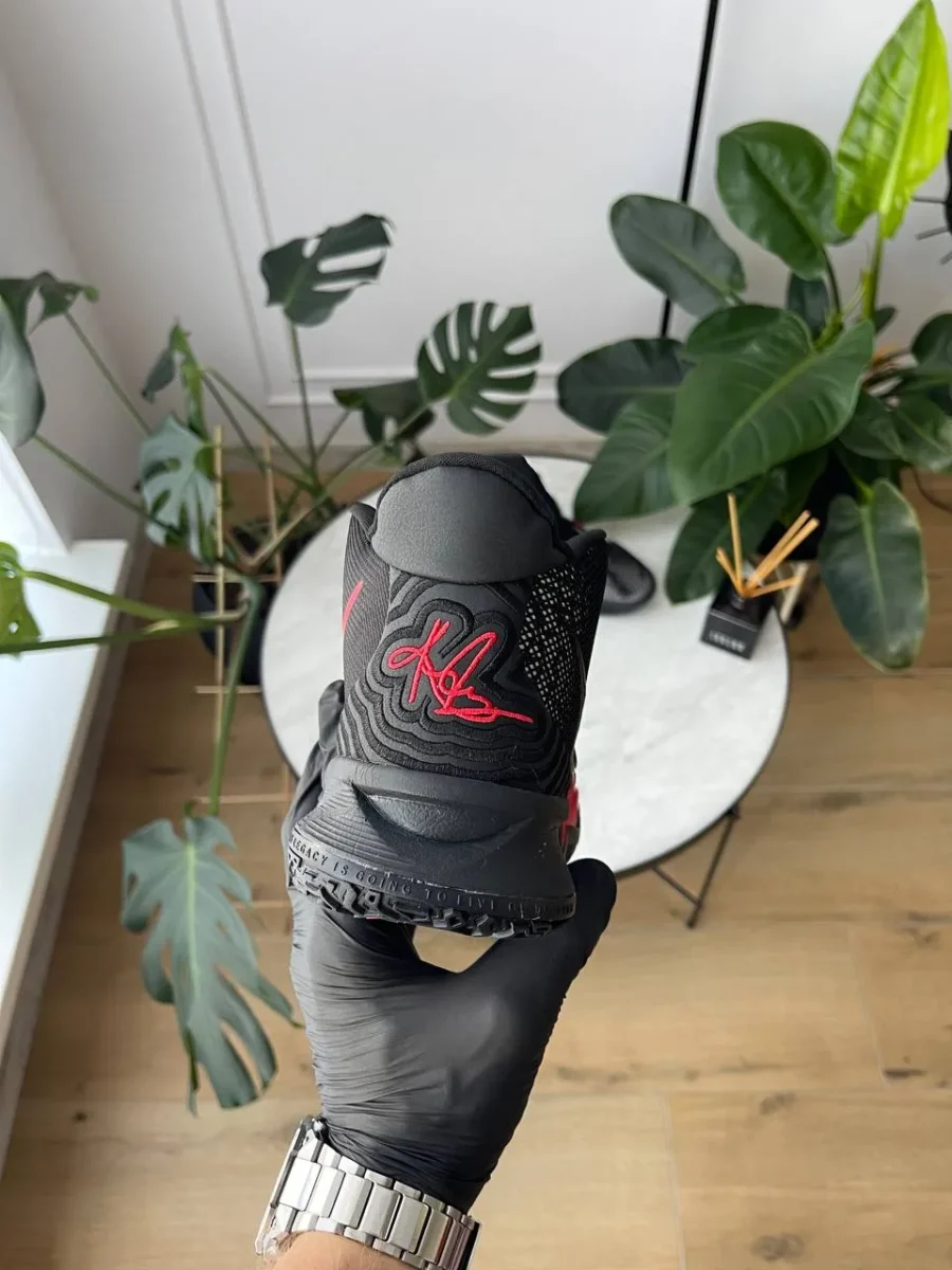 Nike kyrie 7 bred cq9327-001