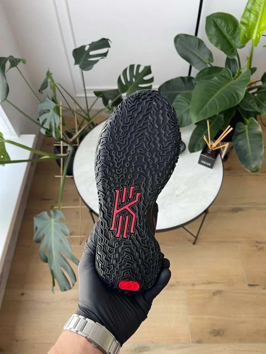 Nike kyrie 7 bred cq9327-001