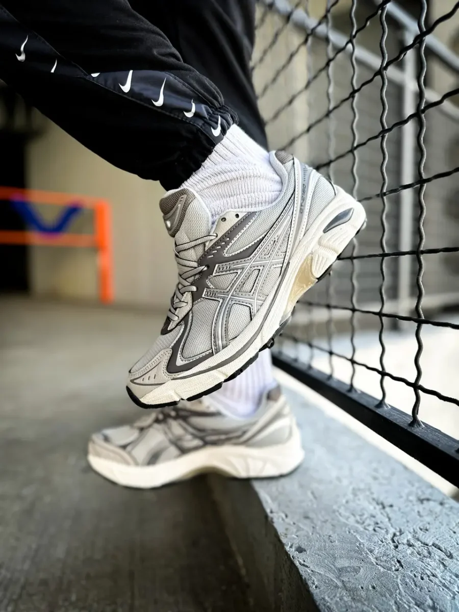 Asics Gel-2160 Oyster Grey Carbon 1203А320-020