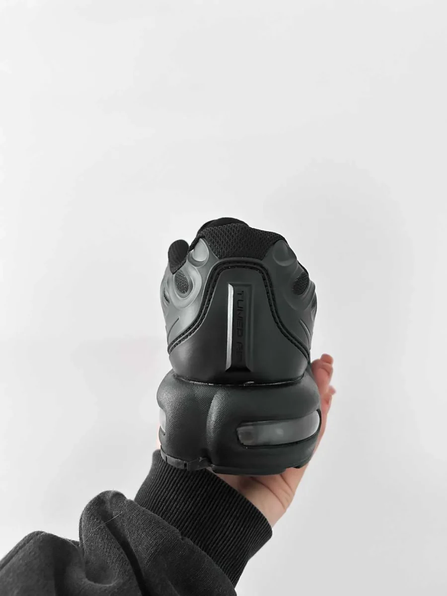 Nike Air Max Plus Drift Triple Black HF0785-001