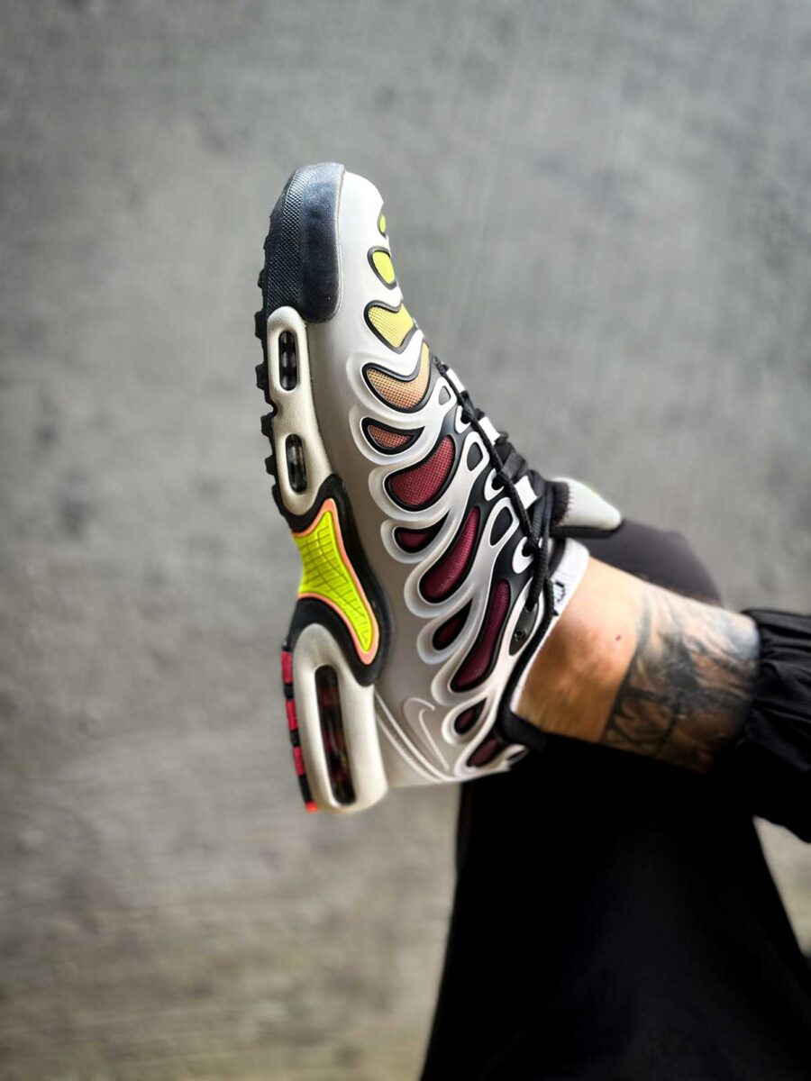 Nike Air Max Plus Drift Light Silver Barely Volt FD4290-009