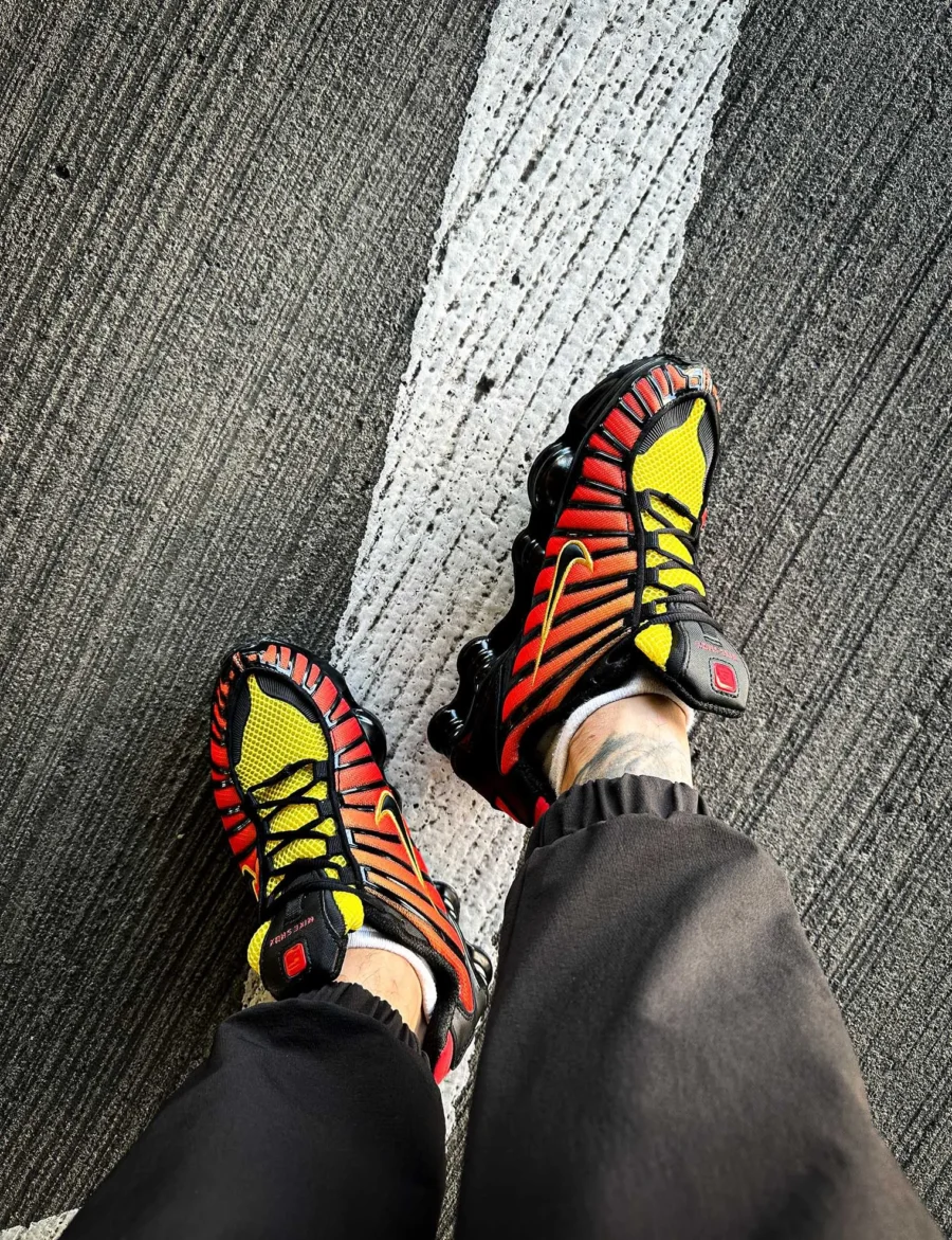 Nike Shox TL Sunrise Gradient AV3595-004