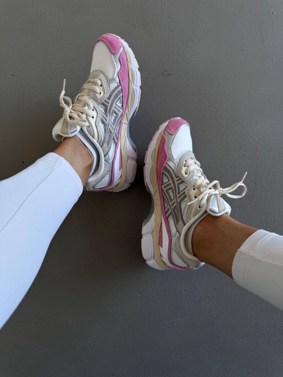 Asics Gel NYC Cream Pink 1203A383-104