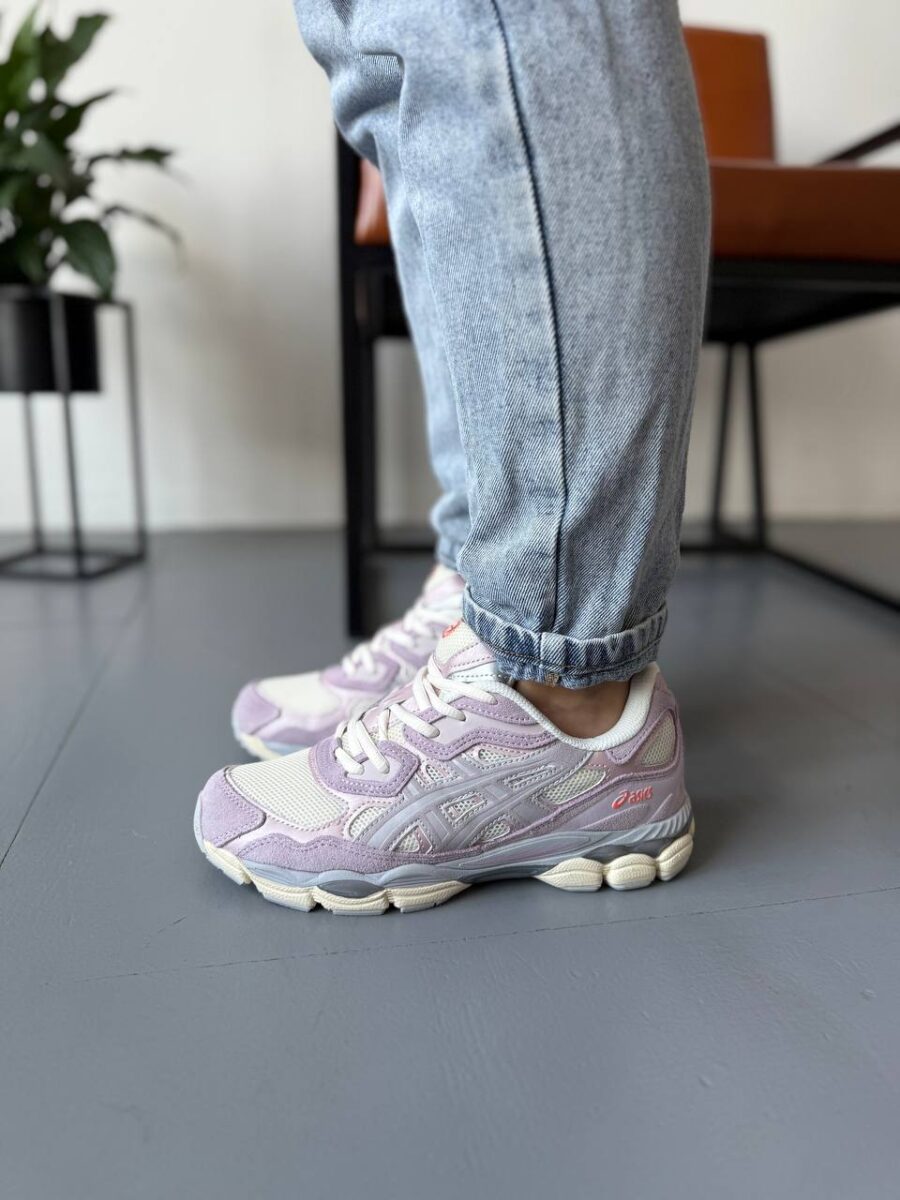 Asics Gel NYC Cream Rose Water 1203A383-106