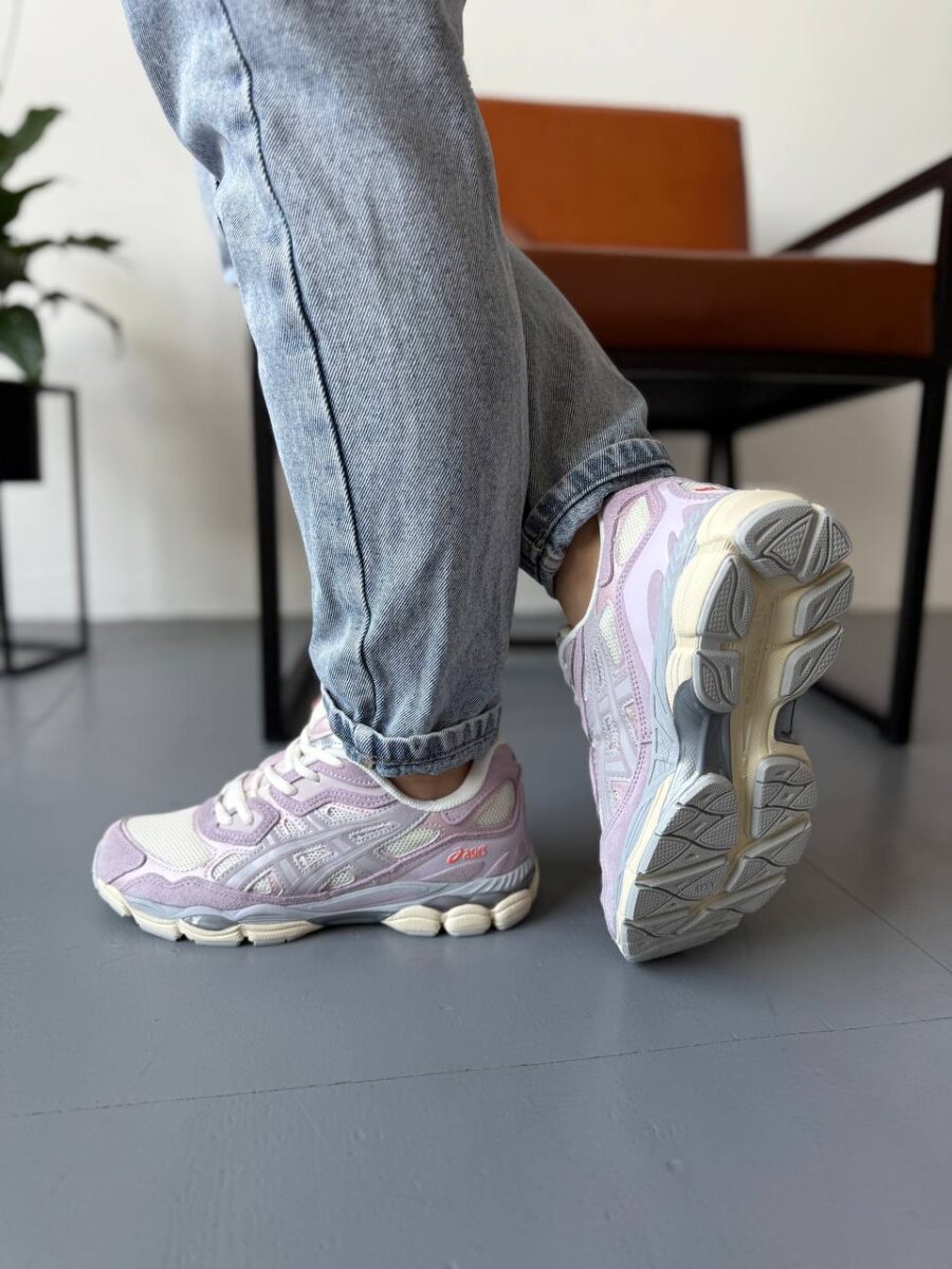 Asics Gel NYC Cream Rose Water 1203A383-106