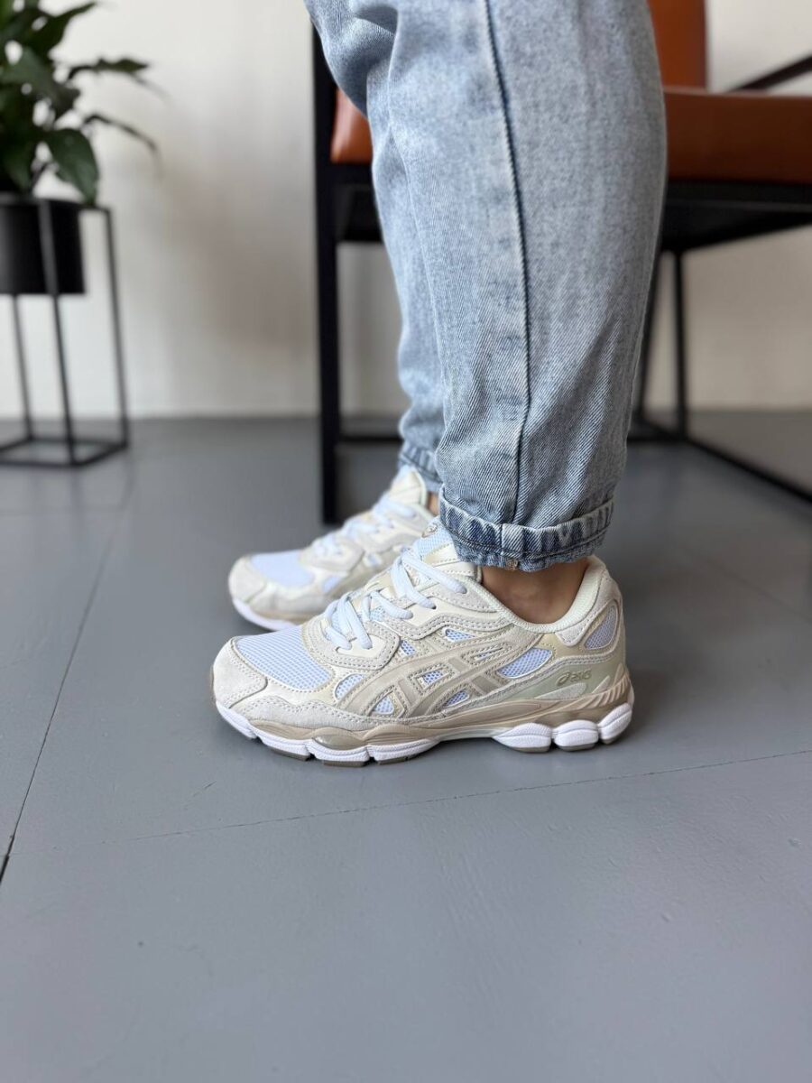 Asics Gel NYC White Feather Grey 1203A663-102