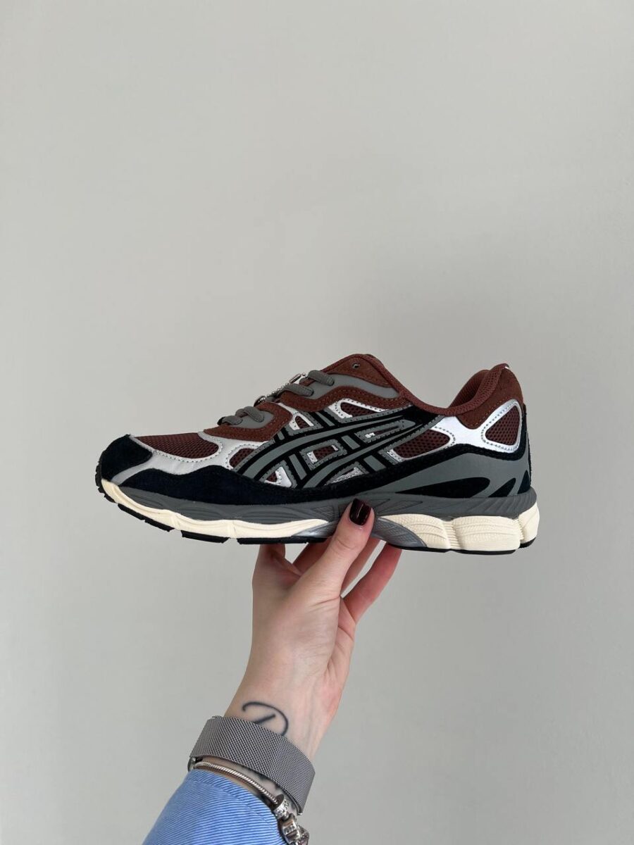 Asics Gel-NYC Reddish Brown 1203A383-200