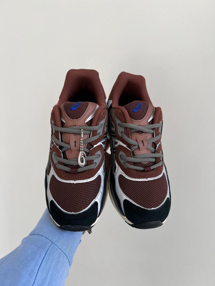 Asics Gel-NYC Reddish Brown 1203A383-200