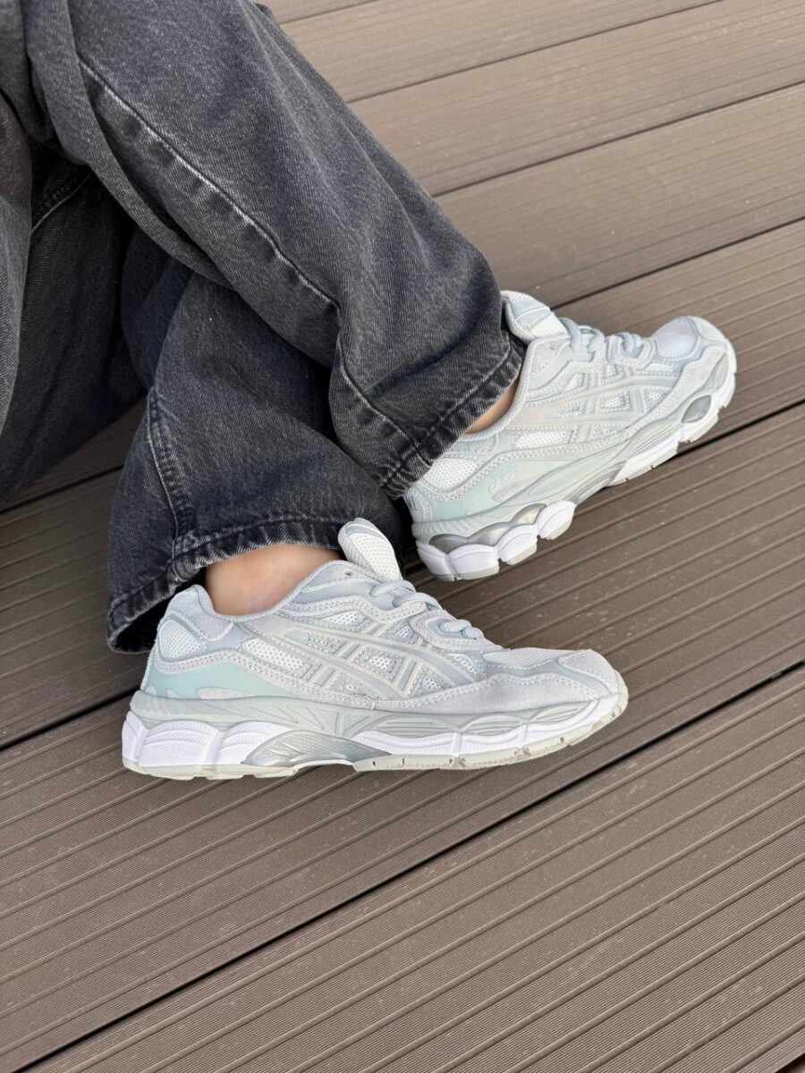 Asics Gel-Nyc Cream Grey 1203A739-100