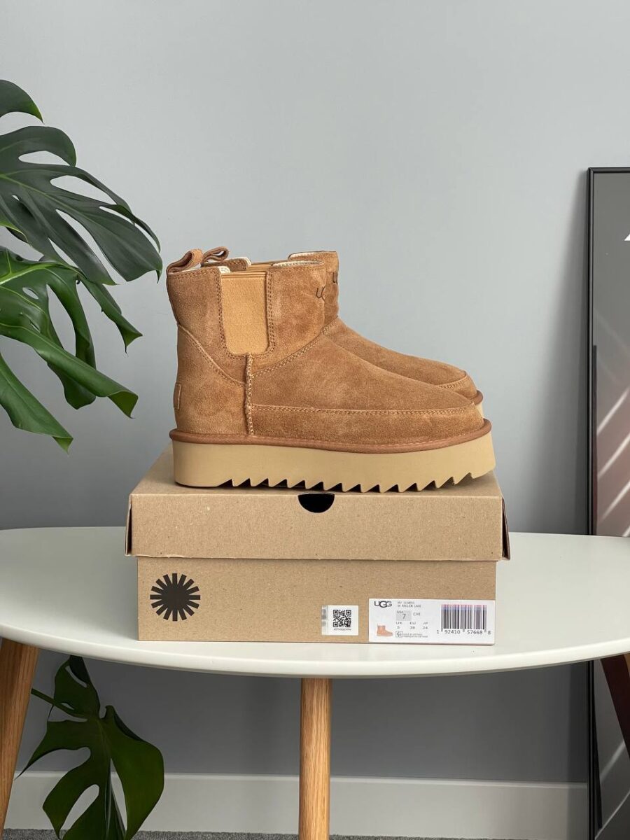 UGG Chelsea Platform Mini Boot Chestnut