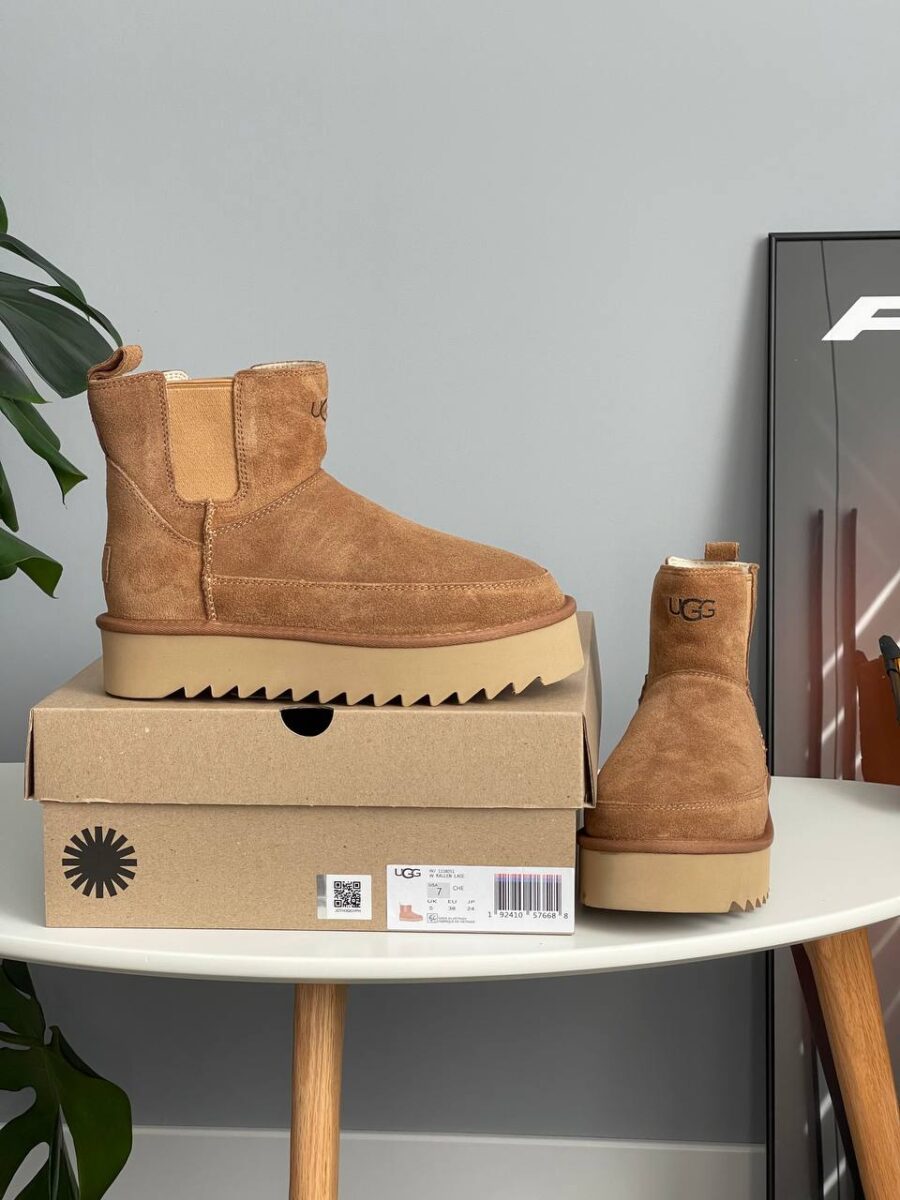 UGG Chelsea Platform Mini Boot Chestnut