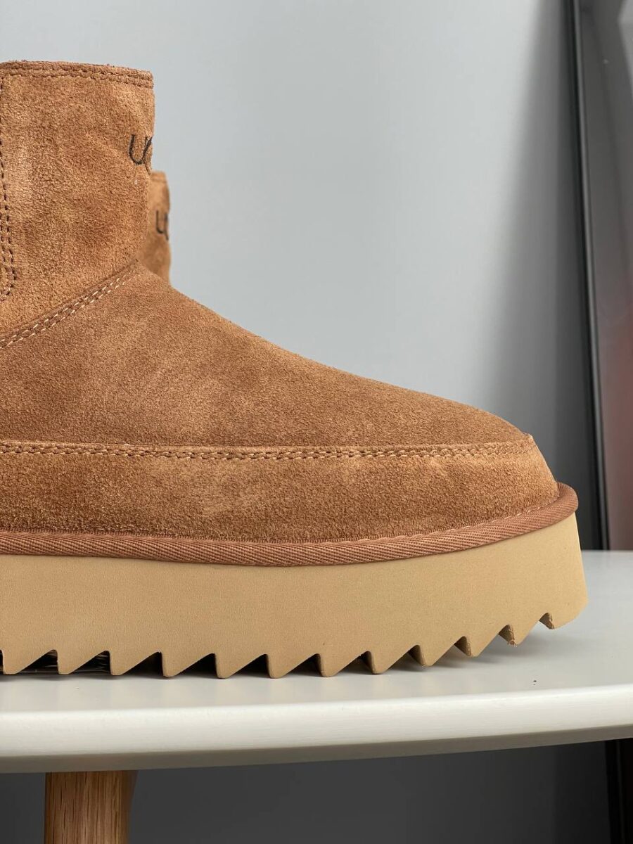 UGG Chelsea Platform Mini Boot Chestnut