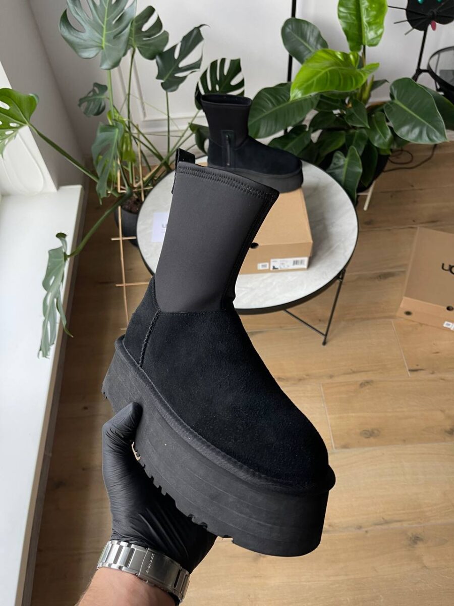 UGG Classic Dipper Boot Black 1144031-BLK