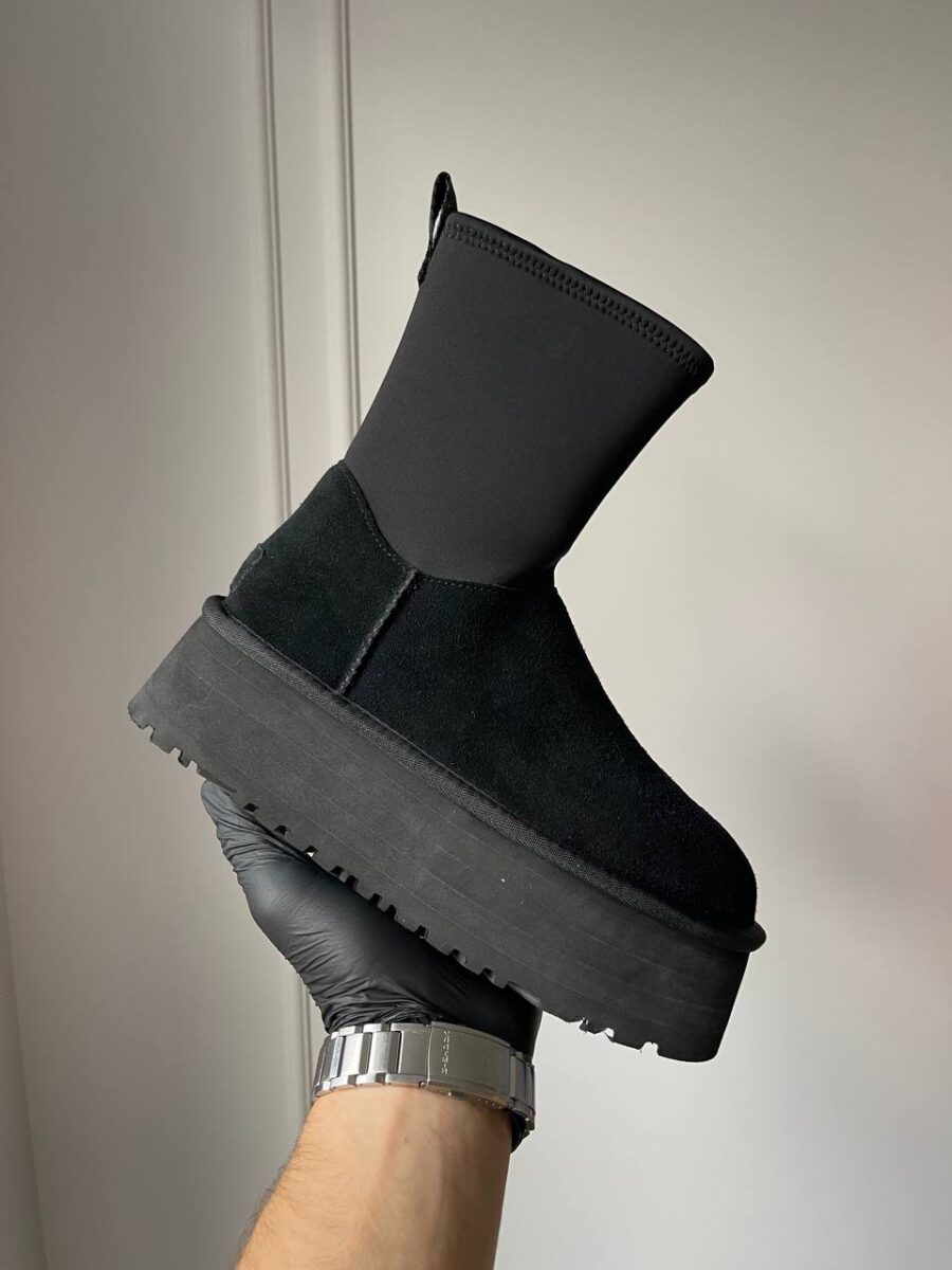 UGG Classic Dipper Boot Black 1144031-BLK