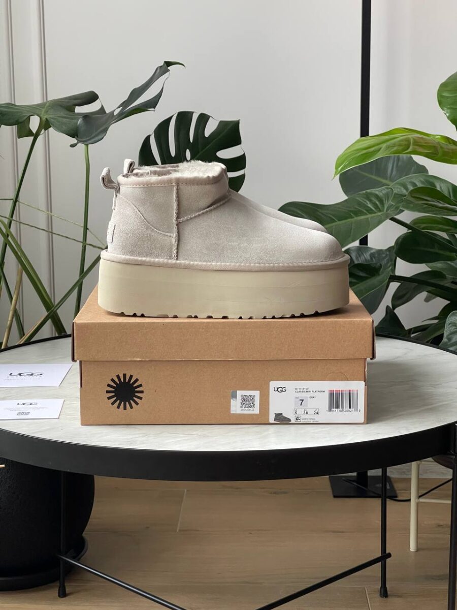 UGG Classic Ultra Mini Platform Boot Seal 1135092-SEL