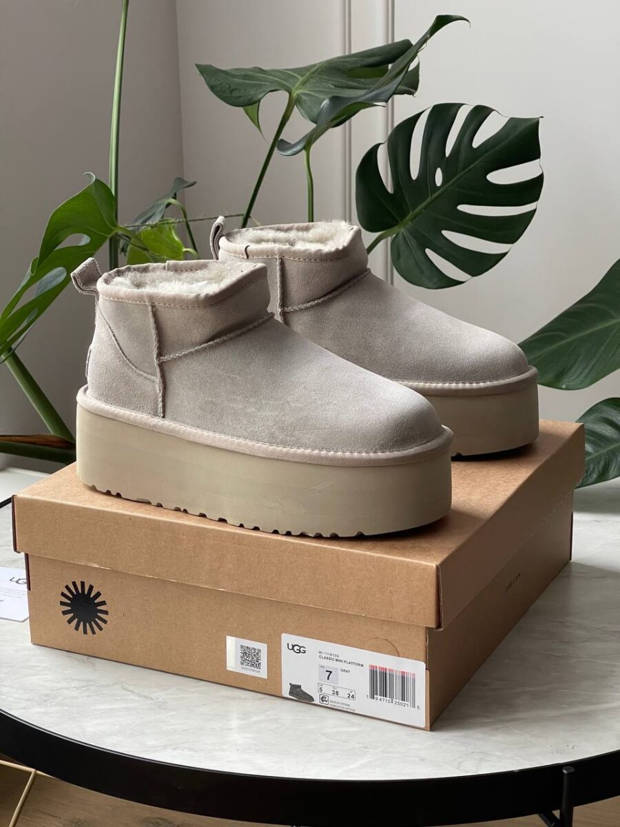 UGG Classic Ultra Mini Platform Boot Seal 1135092-SEL