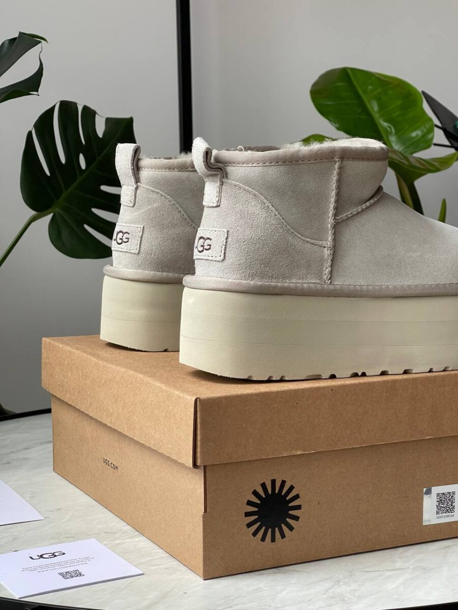 UGG Classic Ultra Mini Platform Boot Seal 1135092-SEL