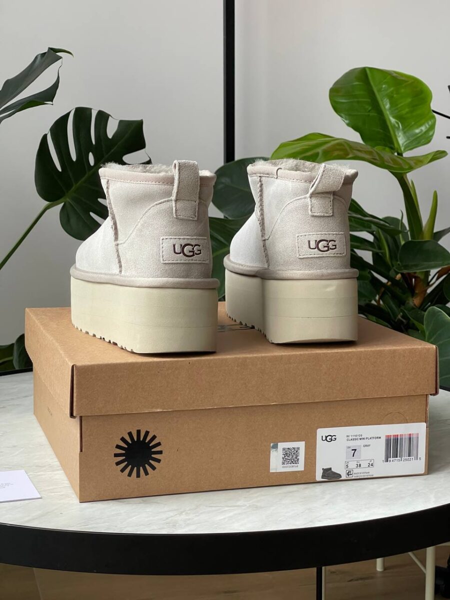 UGG Classic Ultra Mini Platform Boot Seal 1135092-SEL
