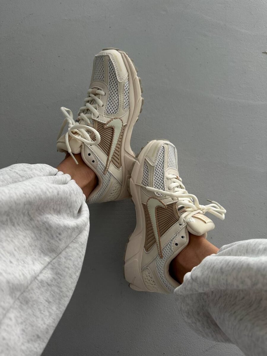 Nike Air Zoom Vomero 5 Beige FQ6868-111