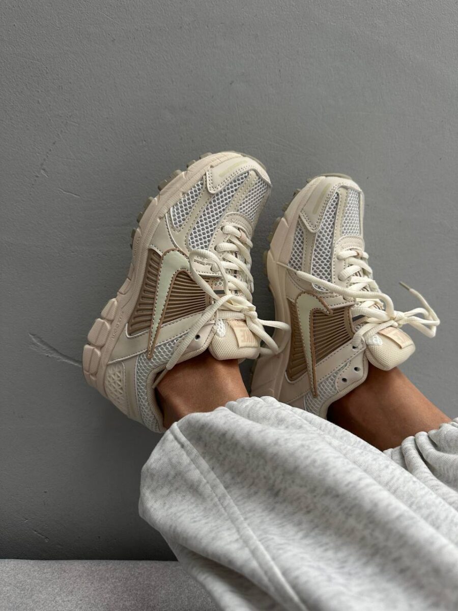 Nike Air Zoom Vomero 5 Beige FQ6868-111